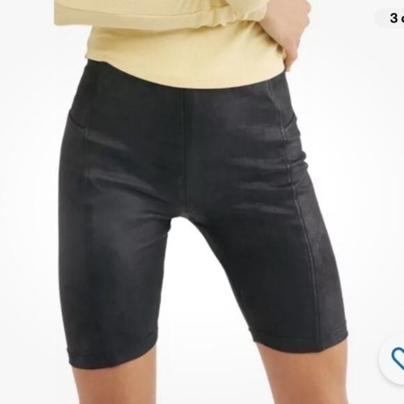 Free People Heatwave Faux Suede Black Biker Shorts Size XS - Picture 1 of 8